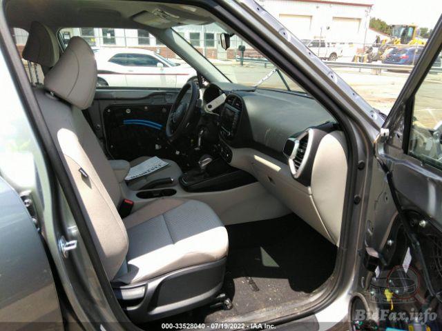 kia-soul-2022-kndj23au3n7819987-img5.jpg