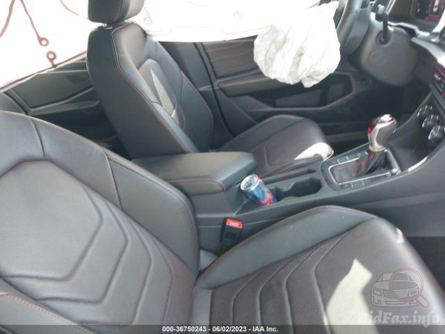 volkswagen-jetta-gli-2022-3vw2t7bu1nm012295-img5.jpg