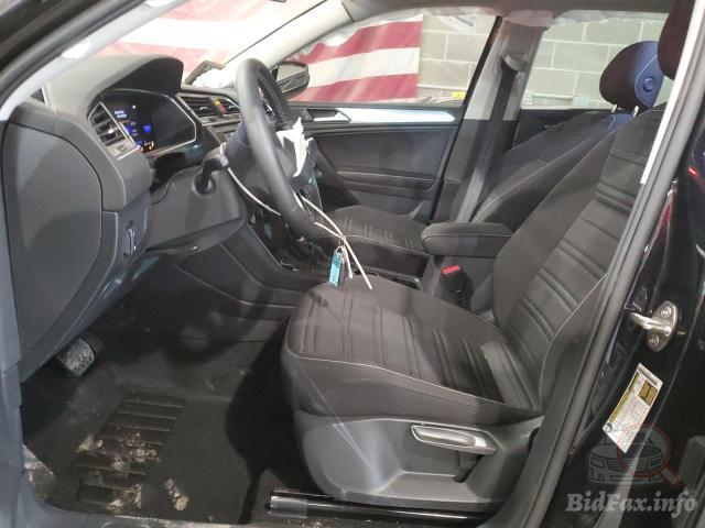 volkswagen-tiguan-s-2023-3vvrb7ax5pm033865-img7.jpg
