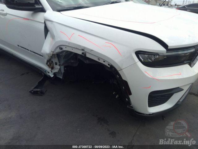 jeep-grand-cherokee-2022-1c4rjhag3n8633812-img6.jpg