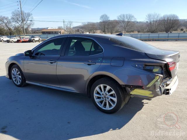 toyota-camry-le-2022-4t1c11ak3nu628145-img2.jpg