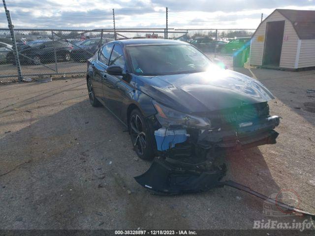 nissan-altima-2023-1n4bl4cv4pn319757-img1.jpg