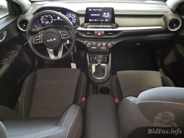 kia-forte-lx-2023-3kpf24ad9pe628301-img8.jpg