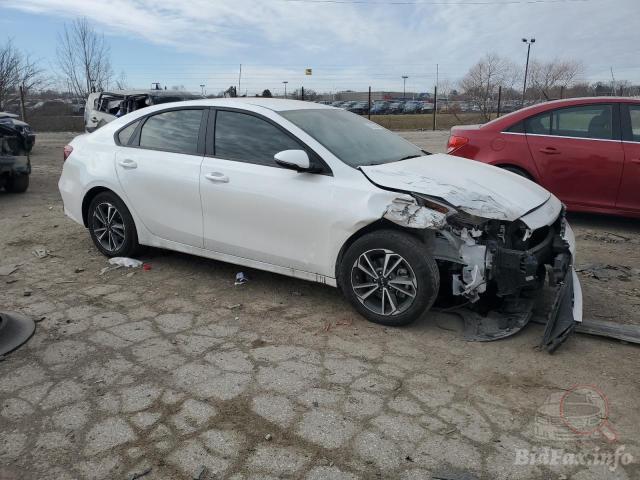 kia-forte-fe-2022-3kpf24ad6ne475549-img4.jpg