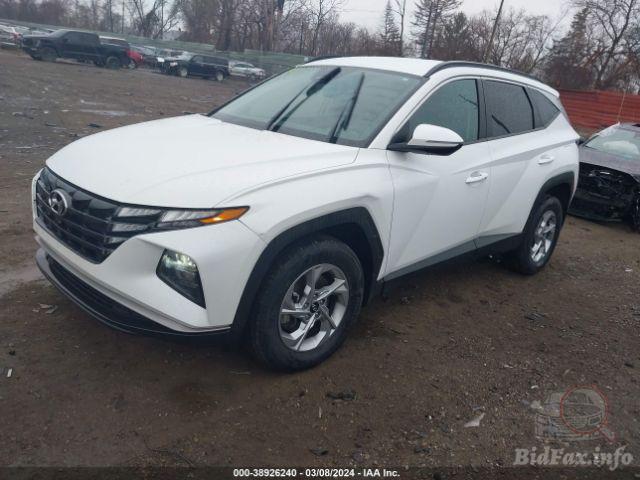 hyundai-tucson-2022-5nmjbcae6nh041458-img2.jpg