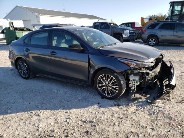 kia-forte-gt-l-2022-3kpf54ad2ne479430-img4.jpg