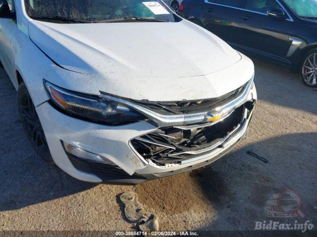 chevrolet-malibu-2022-1g1zb5st7nf211635-img06.jpg