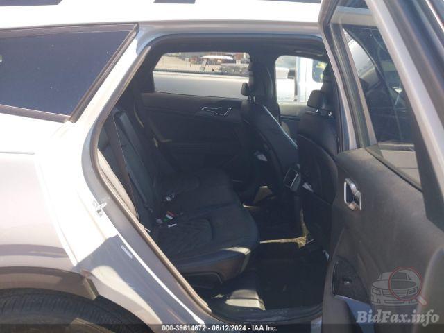 kia-sportage-2023-5xyk6caf1pg051121-img08.jpg