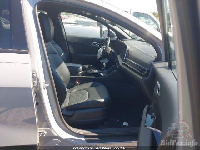 kia-sportage-2023-5xyk6caf1pg051121-img05.jpg