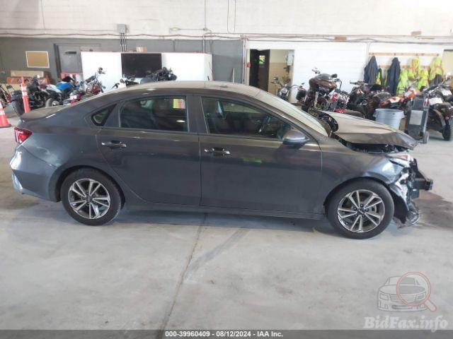 kia-forte-2023-3kpf24ad9pe595011-img13.jpg