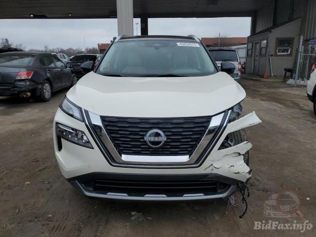 nissan-rogue-sl-2023-jn8bt3cb8pw358022-img05.jpg