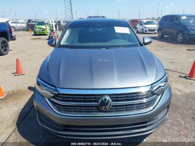 volkswagen-jetta-2024-3vw7m7bu1rm045709-img12.jpg