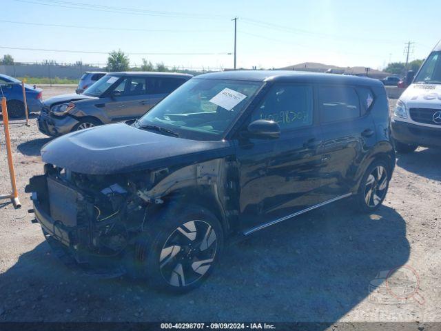 kia-soul-2023-kndj53au6p7856610-img02.jpg