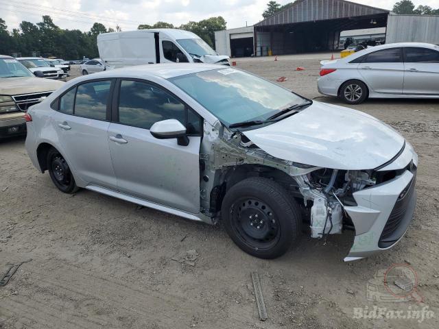 toyota-corolla-le-2024-5yfb4mde7rp116258-img04.jpg