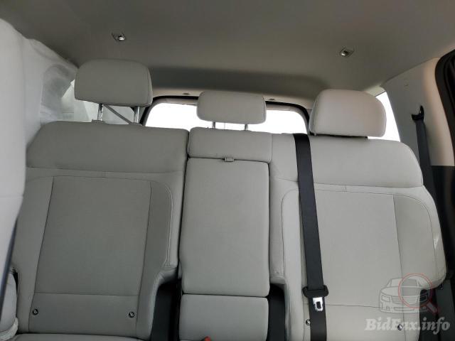 hyundai-santa-fe-s-2024-5nmp14glxrh067401-img10.jpg