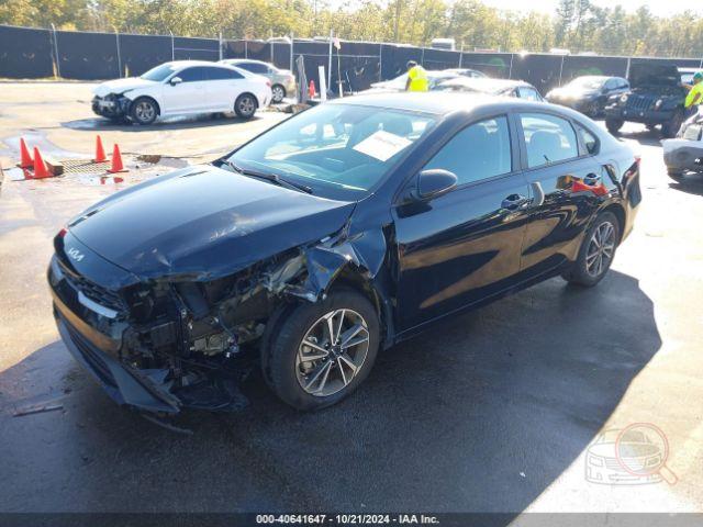 kia-forte-2023-3kpf24ad9pe510443-img02.jpg