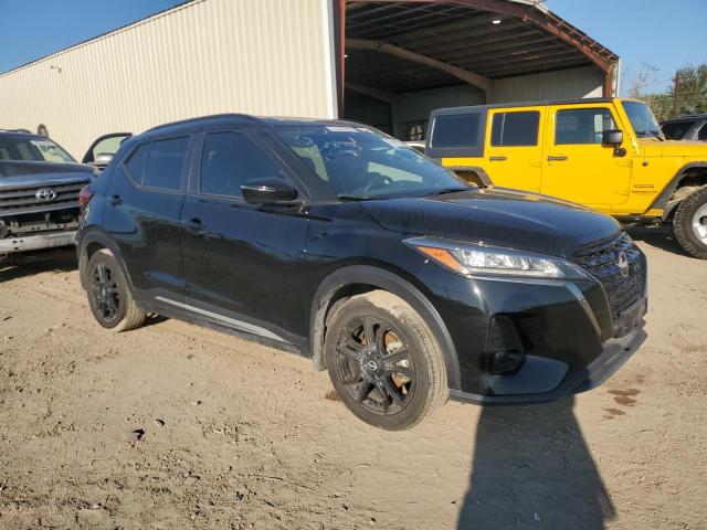 2023 NISSAN KICKS
