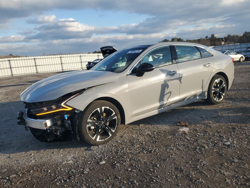 2024 KIA K5