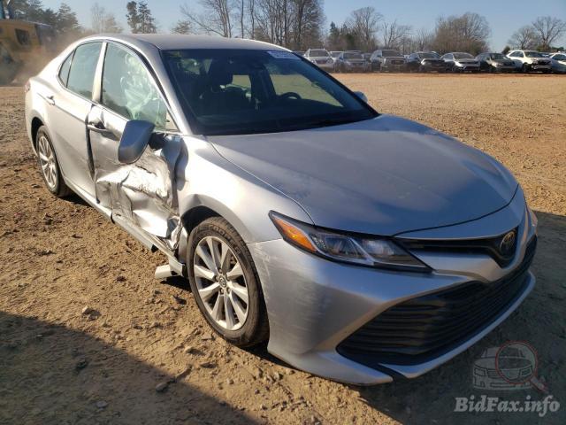 2018 TOYOTA CAMRY