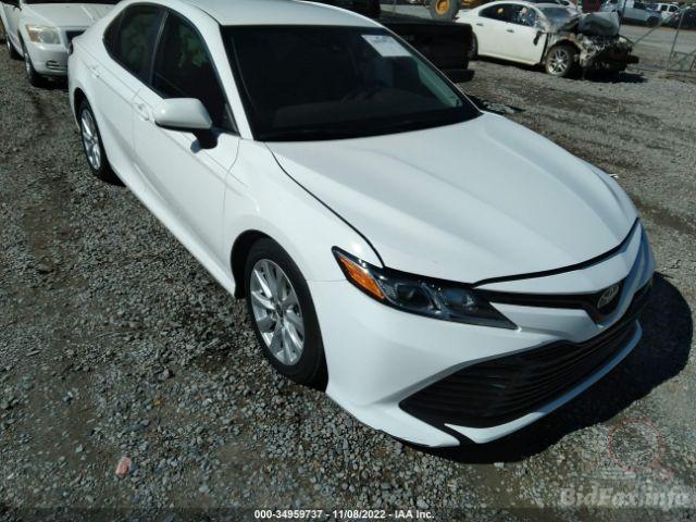 2020 TOYOTA CAMRY