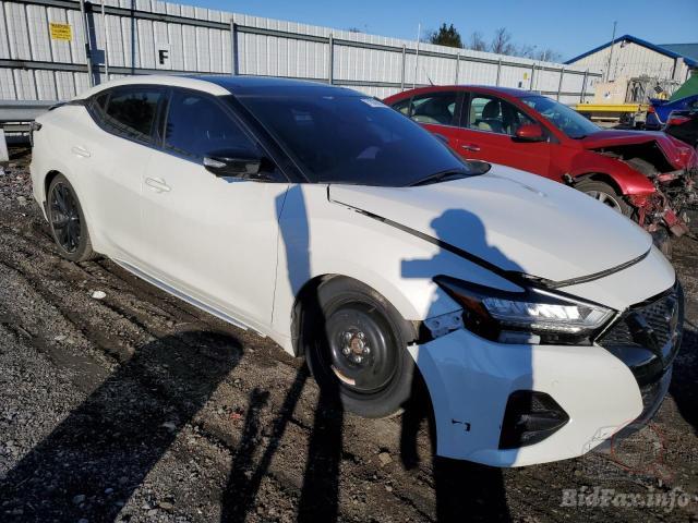 2021 NISSAN MAXIMA