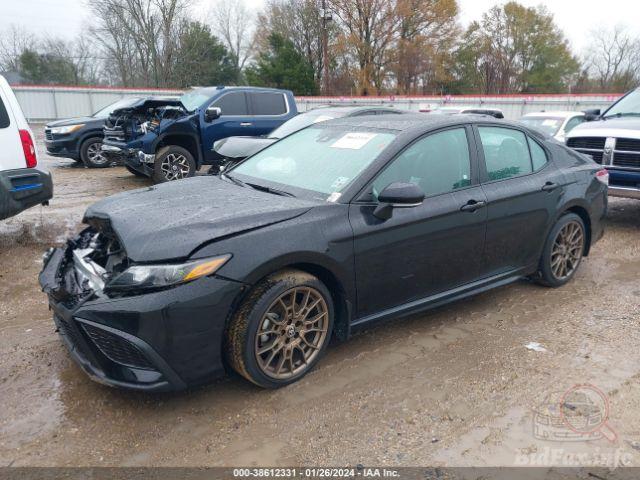 2023 TOYOTA CAMRY