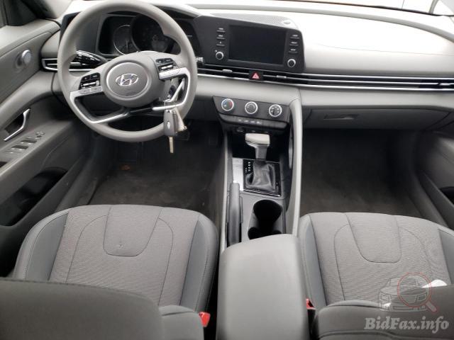 hyundai-elantra-se-2021-5npll4ag8mh049463-img8.jpg
