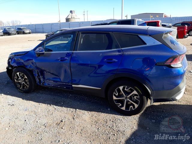 kia-sportage-e-2023-5xyk33af7pg038155-img2.jpg