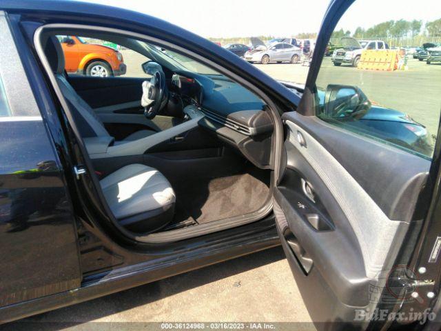 hyundai-elantra-2022-5nplp4ag4nh053581-img5.jpg