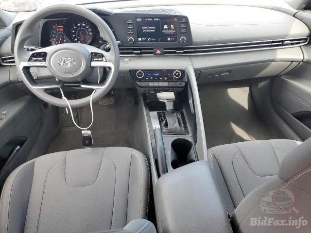 hyundai-elantra-se-2022-5nplm4ag8nh063295-img8.jpg