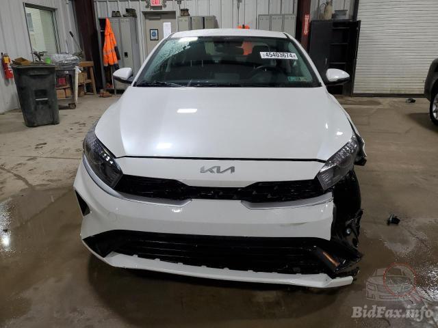 kia-forte-lx-2023-3kpf24ad3pe645580-img5.jpg