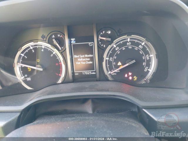 toyota-4runner-2022-jteru5jr3n6043298-img7.jpg