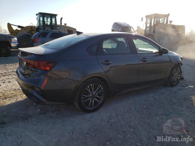 kia-forte-gt-l-2022-3kpf54ad2ne479430-img3.jpg