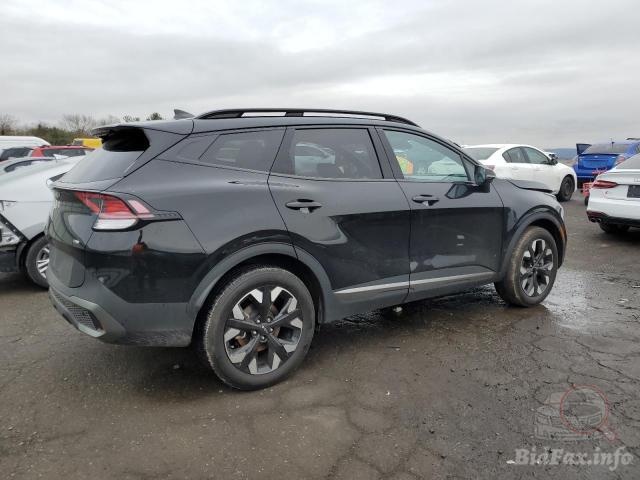 kia-sportage-x-2023-5xyk6caf1pg114881-img03.jpg