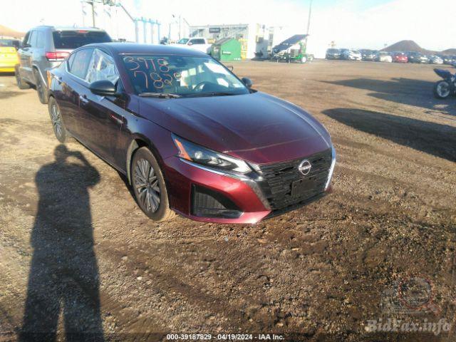 nissan-altima-2024-1n4bl4dw3rn356907-img01.jpg