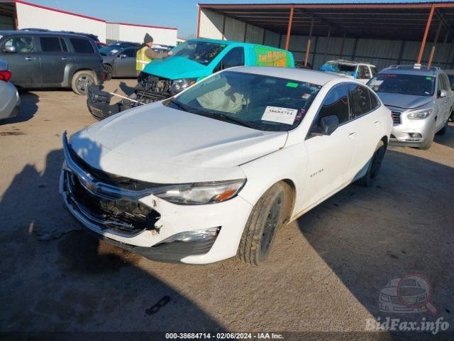 chevrolet-malibu-2022-1g1zb5st7nf211635-img02.jpg