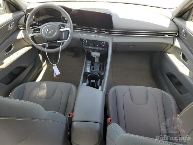 hyundai-elantra-se-2023-5npls4ag7ph098502-img08.jpg