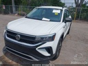 volkswagen-taos-2022-3vvdx7b25nm011988-img02.jpg