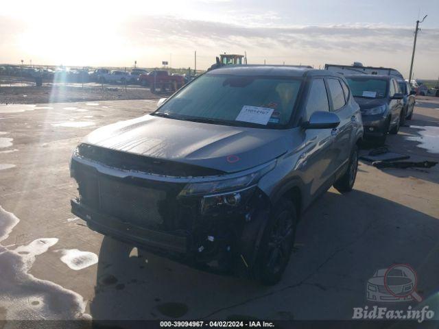 kia-seltos-2023-kndepcaa2p7375013-img02.jpg