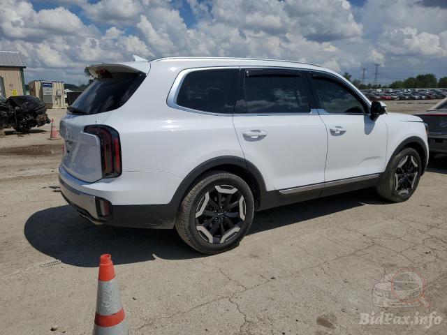 kia-telluride-2023-5xyp34gc5pg328791-img03.jpg