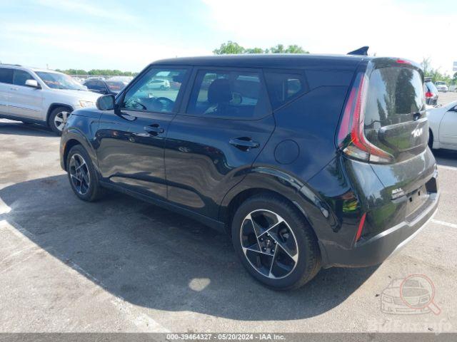 kia-soul-2023-kndj33au8p7848272-img03.jpg