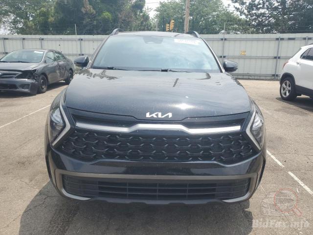 kia-sportage-x-2023-5xyk6caf4pg019053-img05.jpg