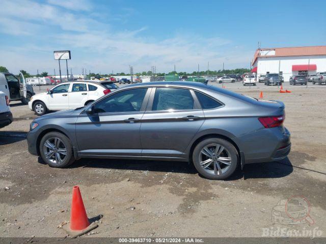 volkswagen-jetta-2024-3vw7m7bu1rm045709-img14.jpg