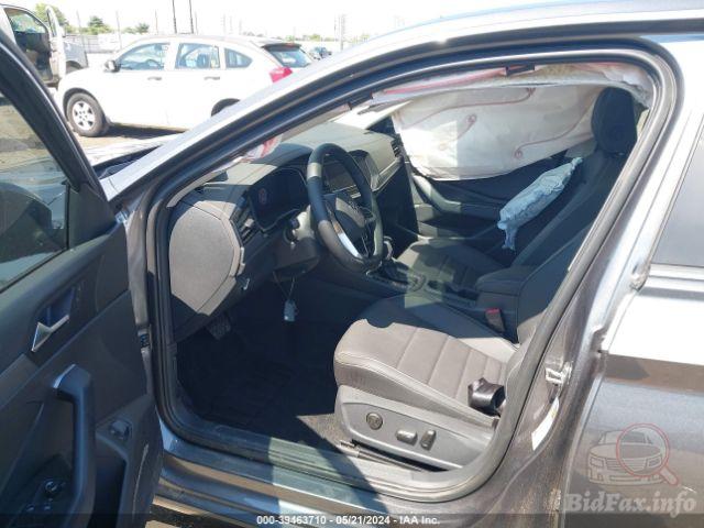 volkswagen-jetta-2024-3vw7m7bu1rm045709-img05.jpg