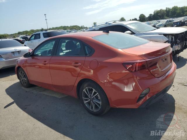 kia-forte-lx-2023-3kpf24ad1pe524160-img02.jpg