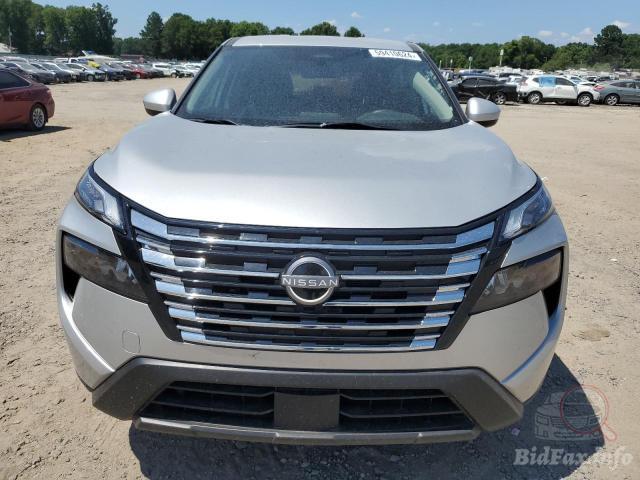 nissan-rogue-sv-2024-jn8bt3ba3rw350132-img05.jpg