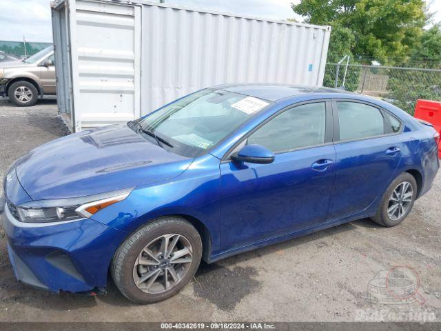 kia-forte-2023-3kpf24ad6pe570700-img15.jpg