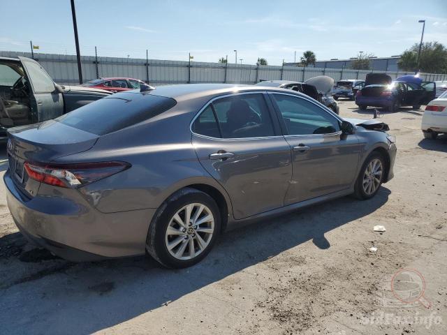 toyota-camry-le-2023-4t1c11ak8pu810698-img03.jpg