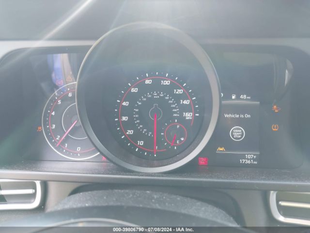 39806790_7_I.jpeg
