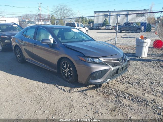 2024 TOYOTA CAMRY